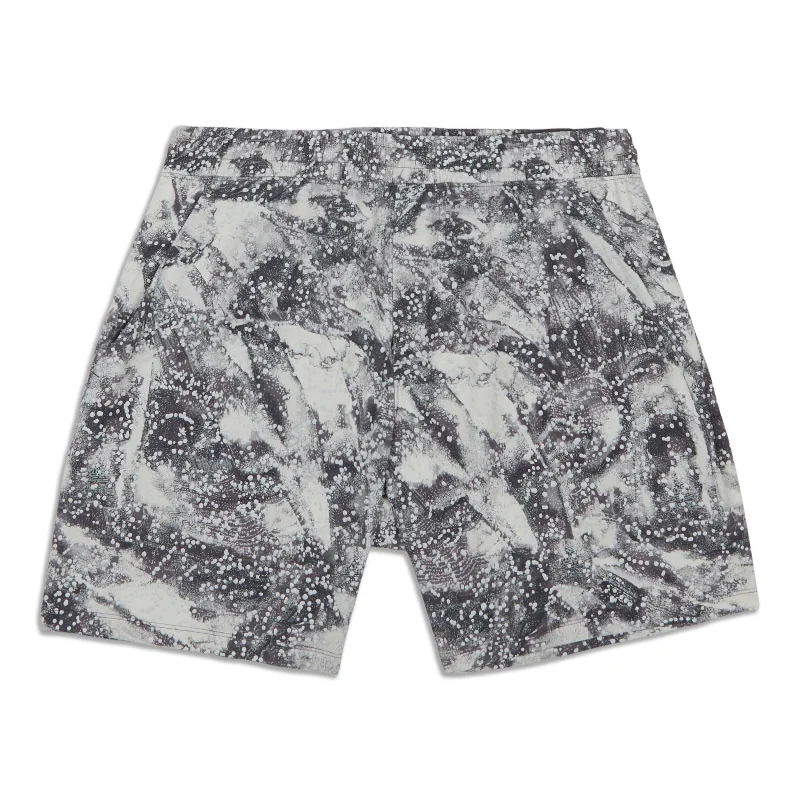 Pace Breaker Short - Resale